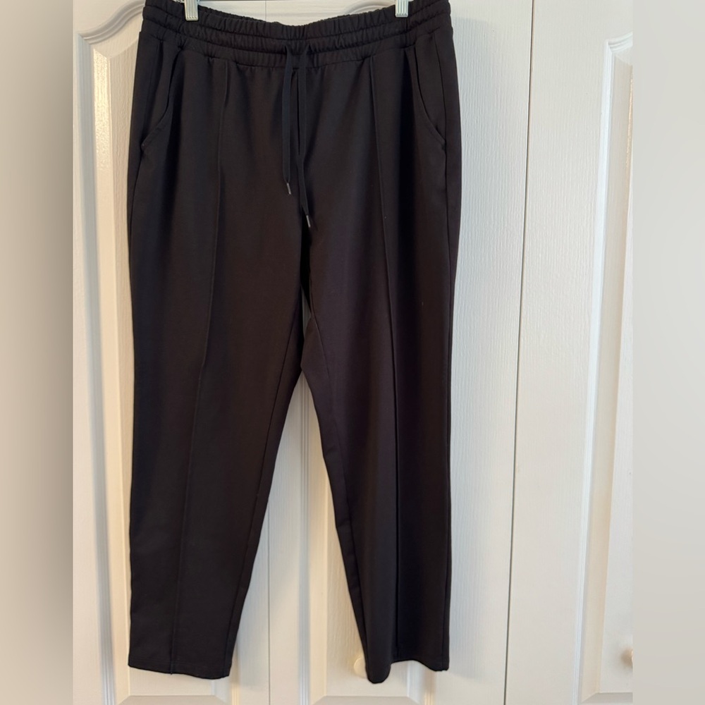 Women’s RBX Black Jogger Pants size L.